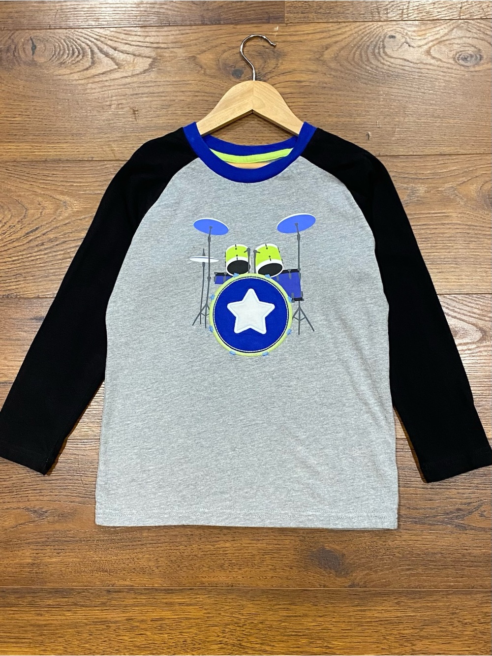 Gymboree Boys ‘Rock Academy’ Gray 3-piece Set: Hoodie, Top, Joggers Size 7 - Picture 8 of 16